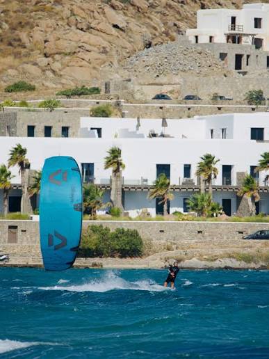 Experience at Paralia Korfos , Mikonos , Grece